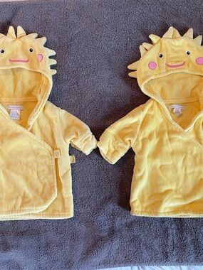 Pottery Barn Kids Yellow Hooded Infant Towel Twins